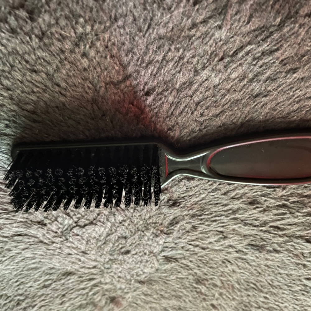 Beard brush - Picture 2 of 2